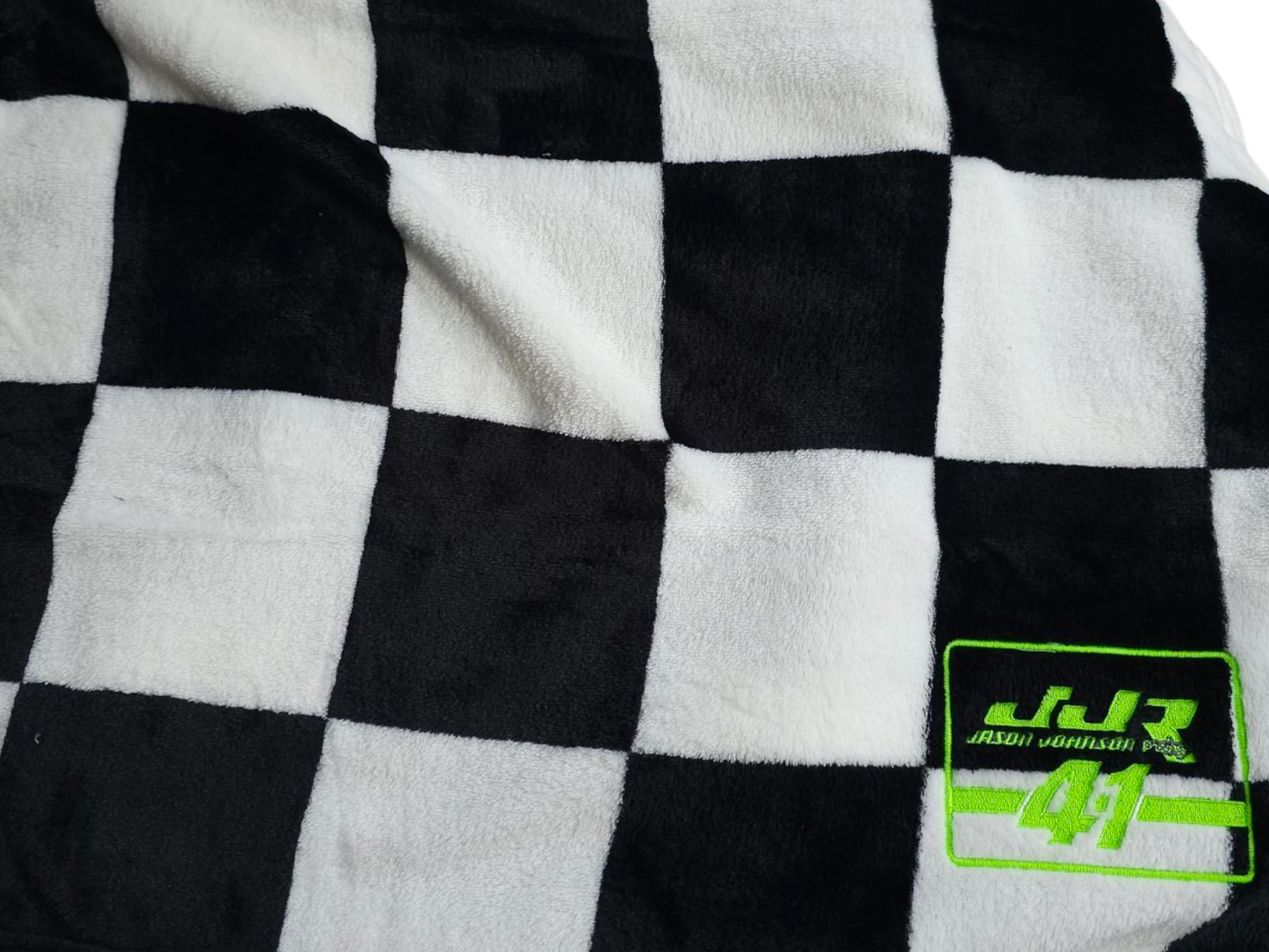 Checkered Fleece Blankets (50in x 60in)