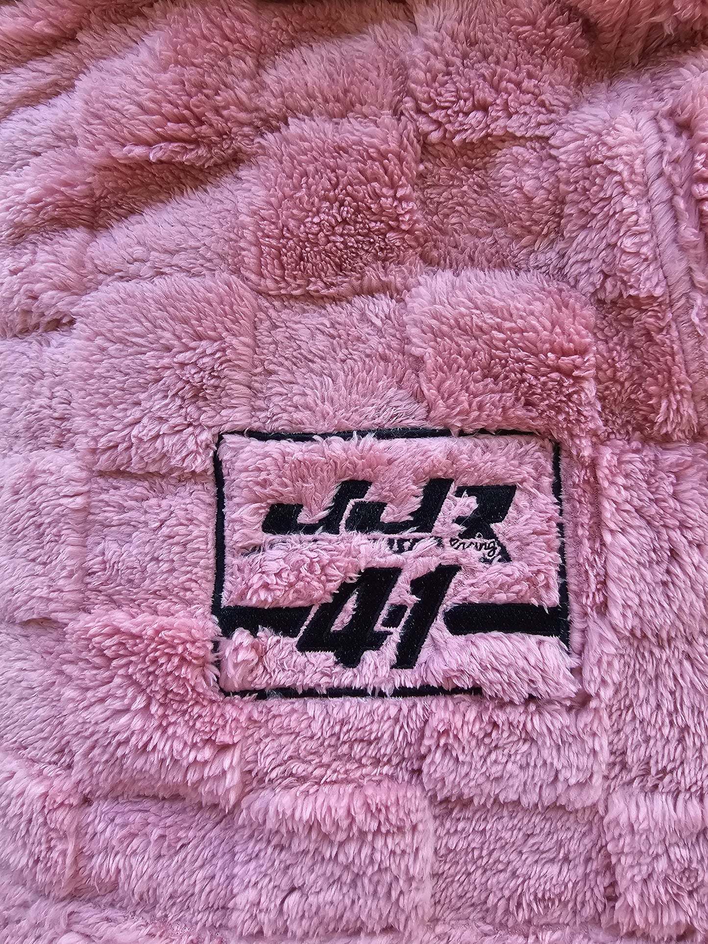 Checkered Fleece Blankets (50in x 60in)