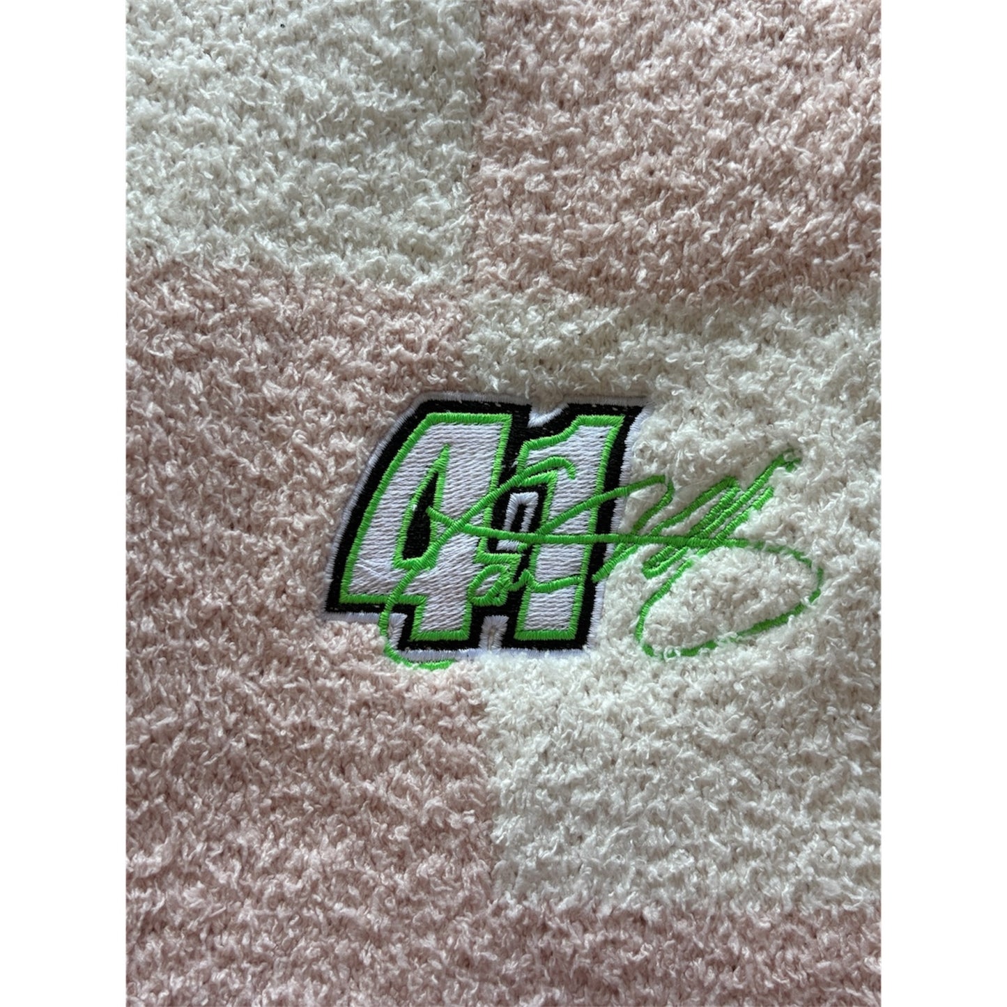 Checkered Fleece Blankets (50in x 60in)